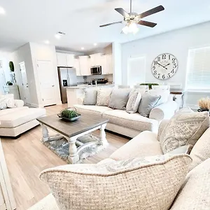 Shadow Luxury , Panama City Beach United States
